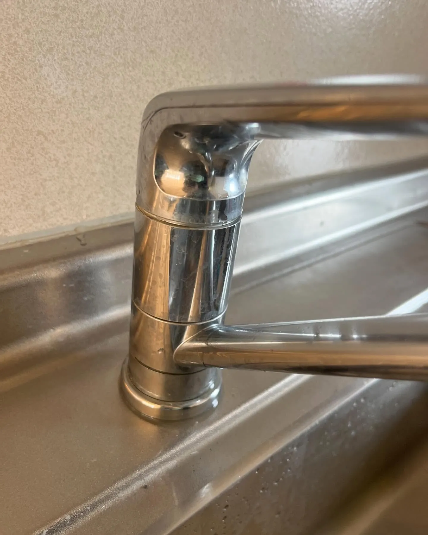 水垢除去！ヘアライン仕上げ